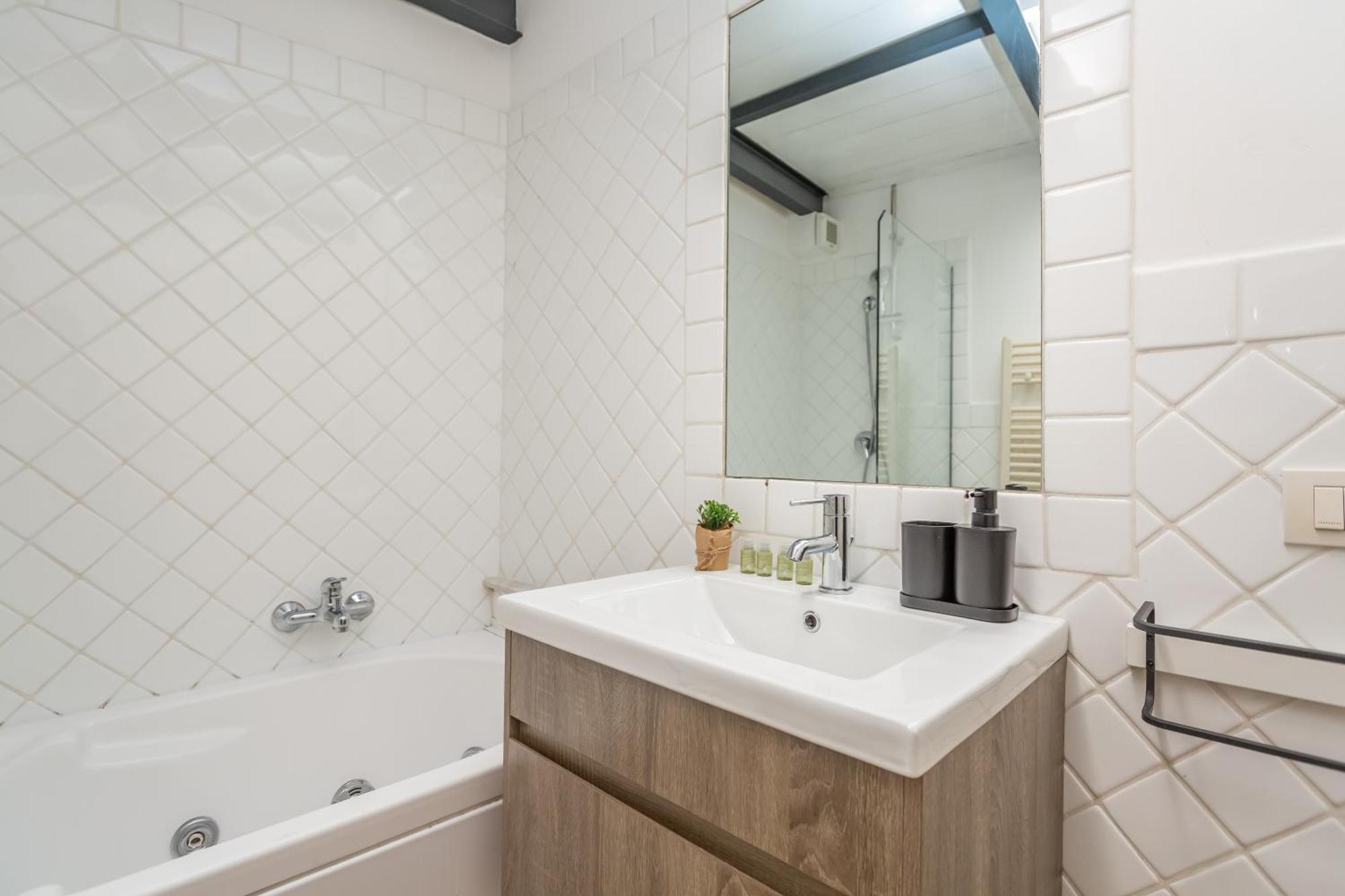 Daplace - Adele Apartment *